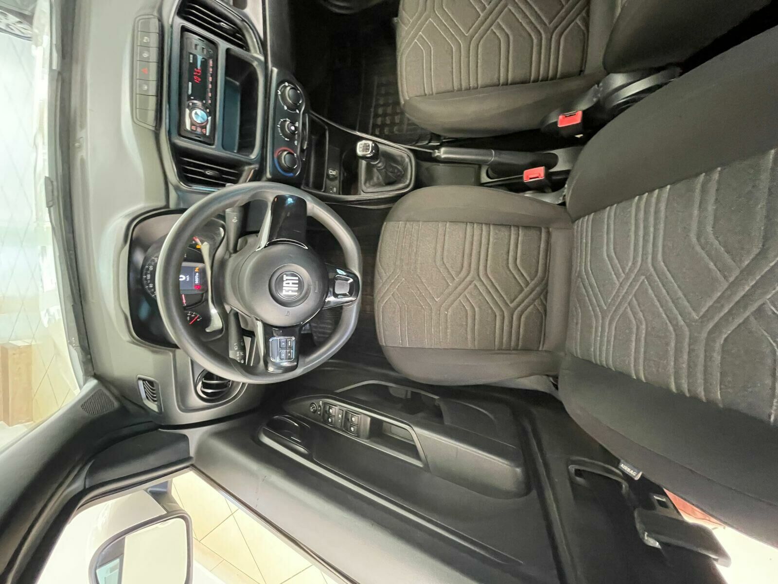 Imagem do veículo  FIAT STRADA FREEDOM CD 1.3